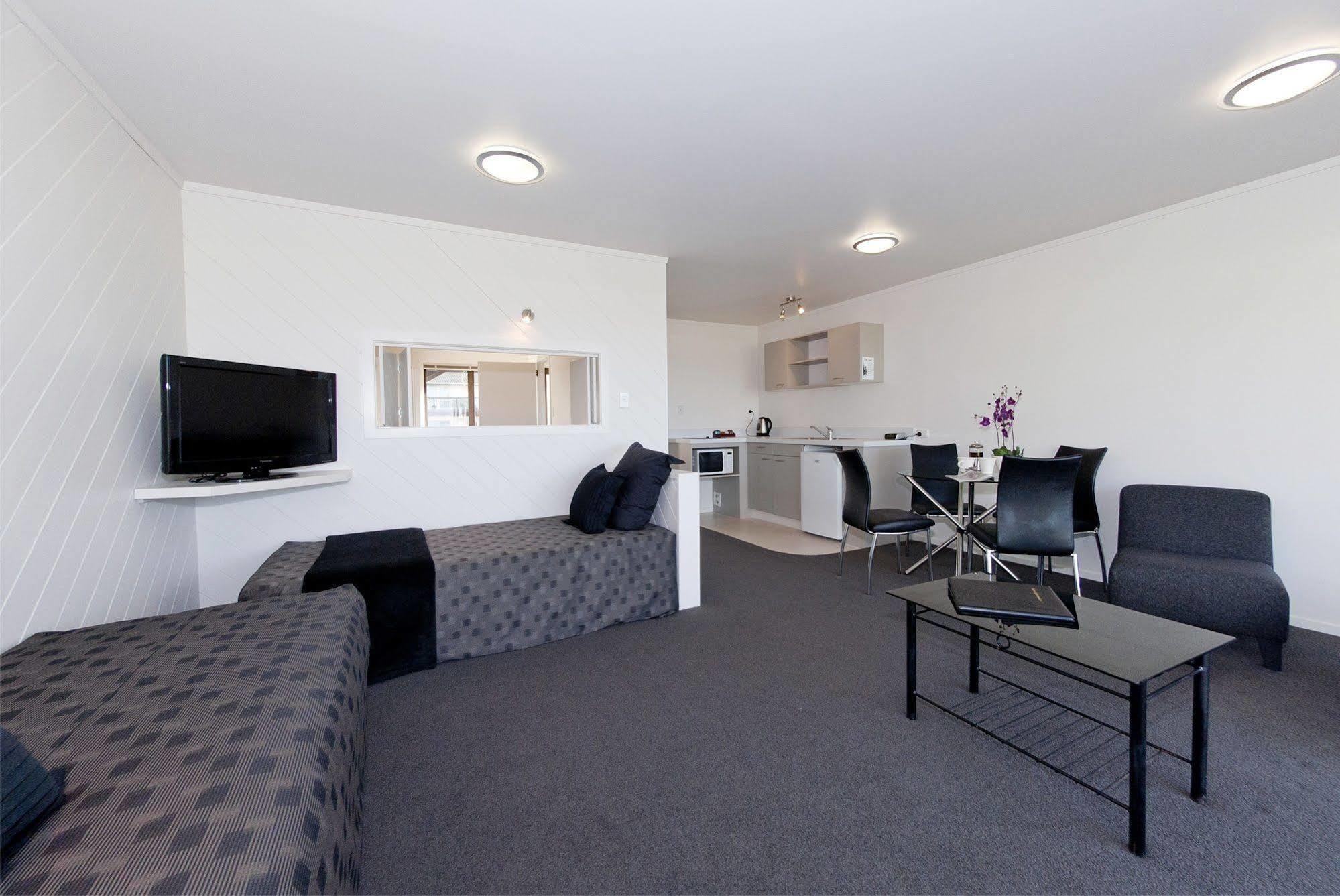The Oceanside Motel Whitianga Dış mekan fotoğraf