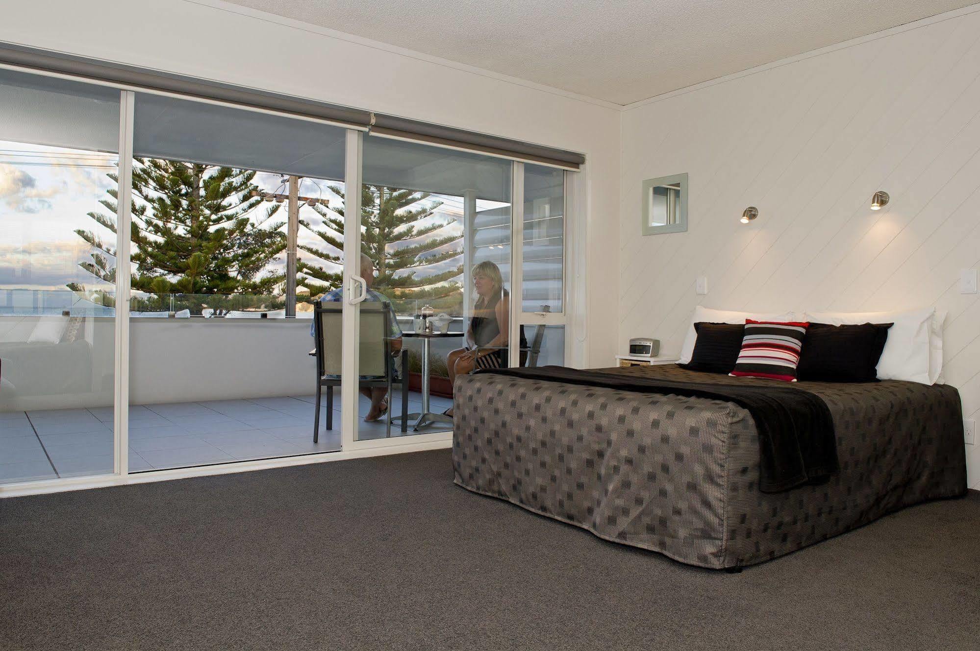 The Oceanside Motel Whitianga Dış mekan fotoğraf