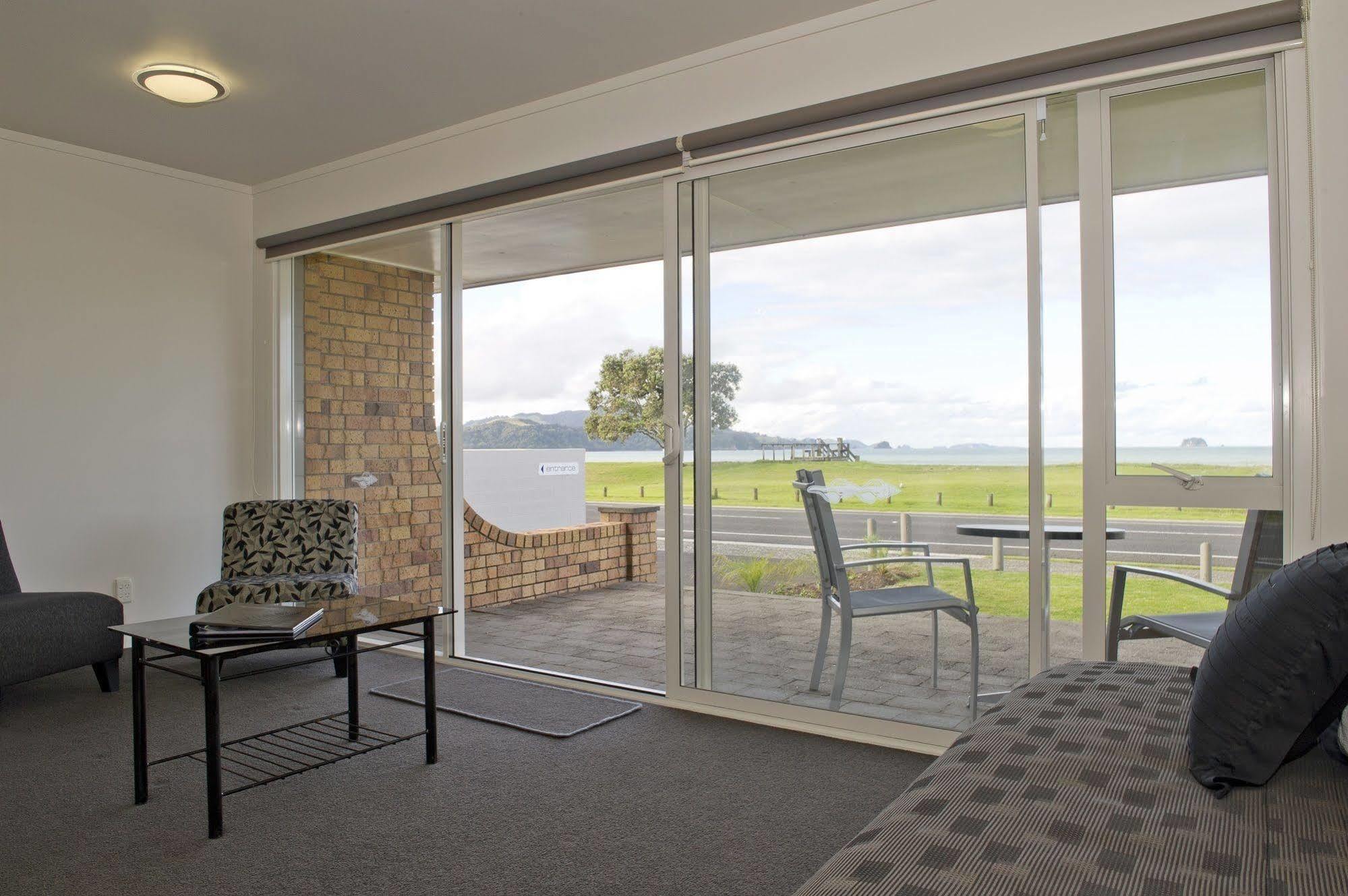 The Oceanside Motel Whitianga Dış mekan fotoğraf