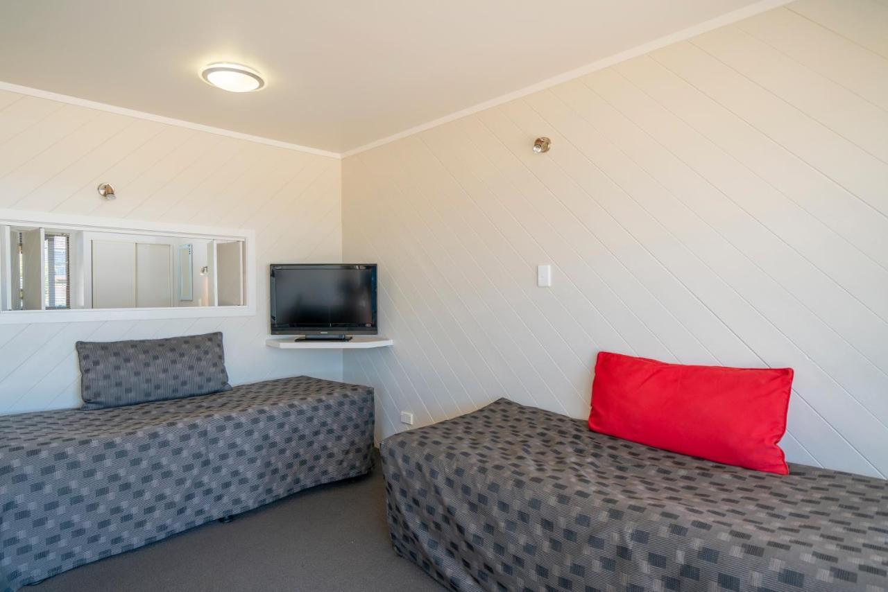 The Oceanside Motel Whitianga Dış mekan fotoğraf